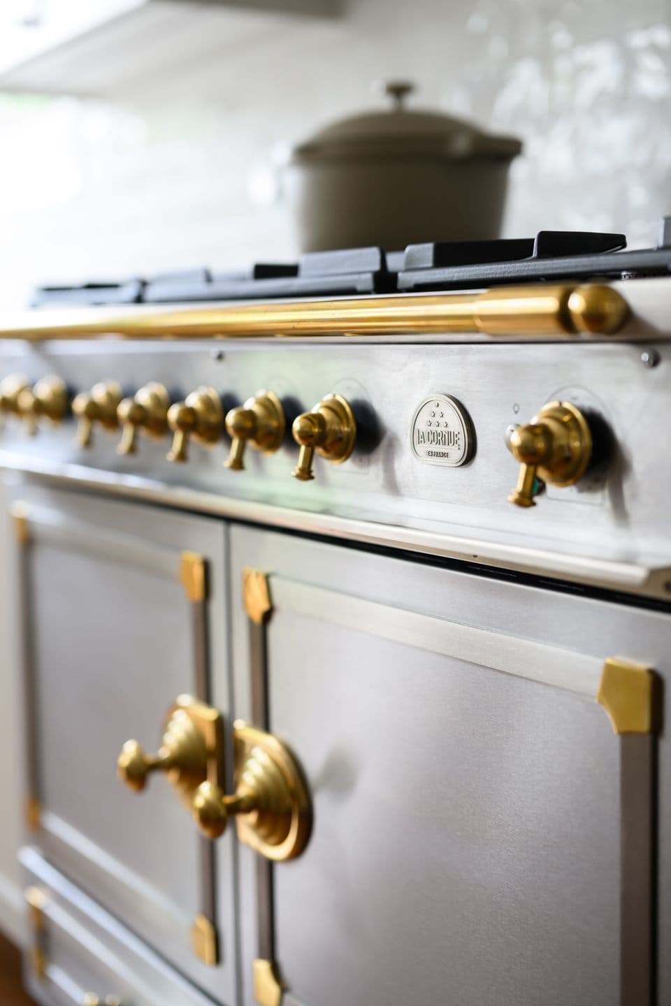 Oven inside Kitchen Bethesda Contracting